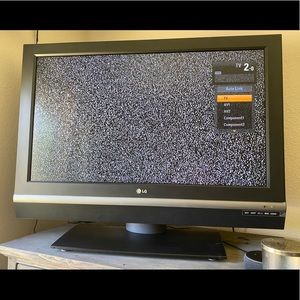 32 inch LG tv